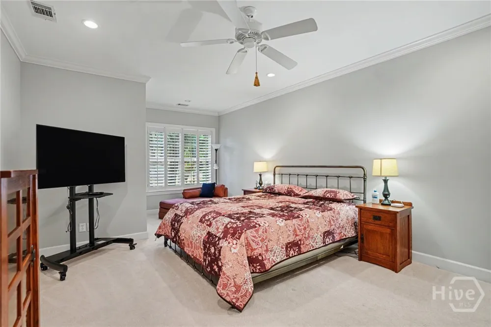 8 Fore Royal Circle Savannah, GA 31411