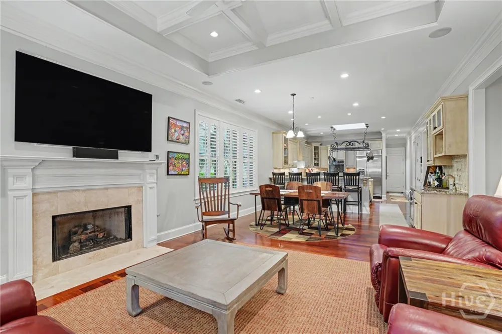 8 Fore Royal Circle Savannah, GA 31411