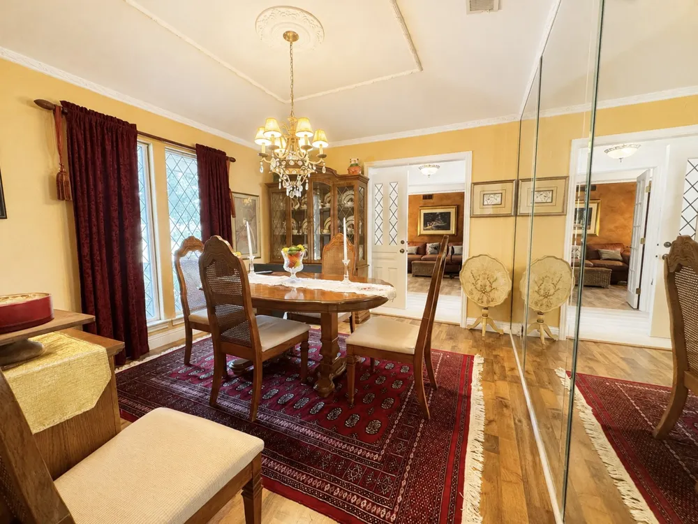 7260 Alto Caro Drive Dallas, TX 75248