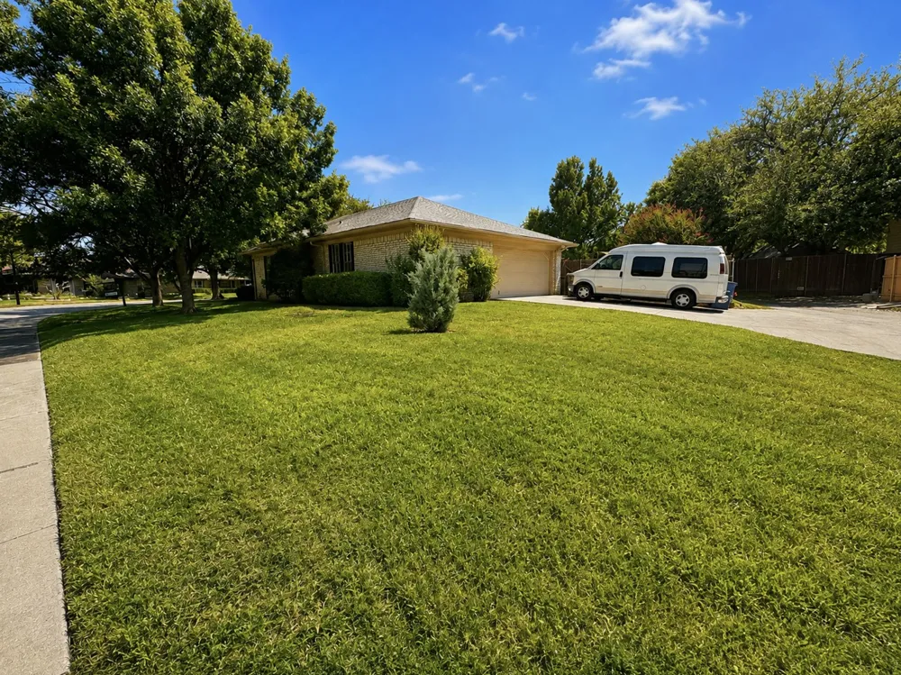 7260 Alto Caro Drive Dallas, TX 75248
