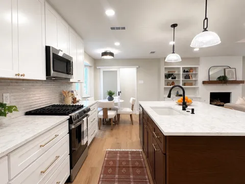 3018 Deep Valley Trail
