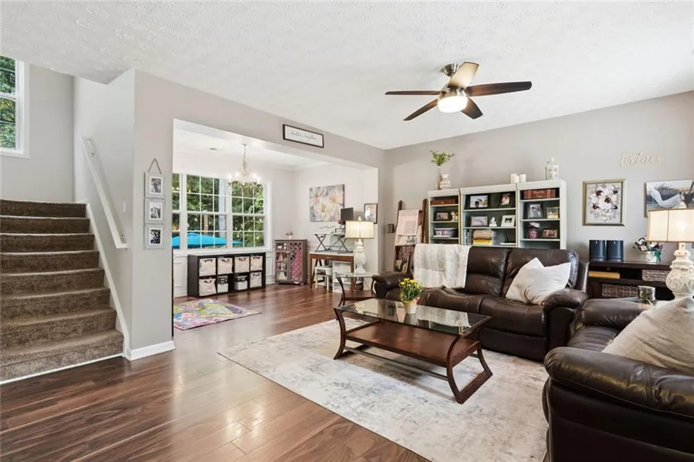 306 Chamberlyn Lane Hiram, GA 30141