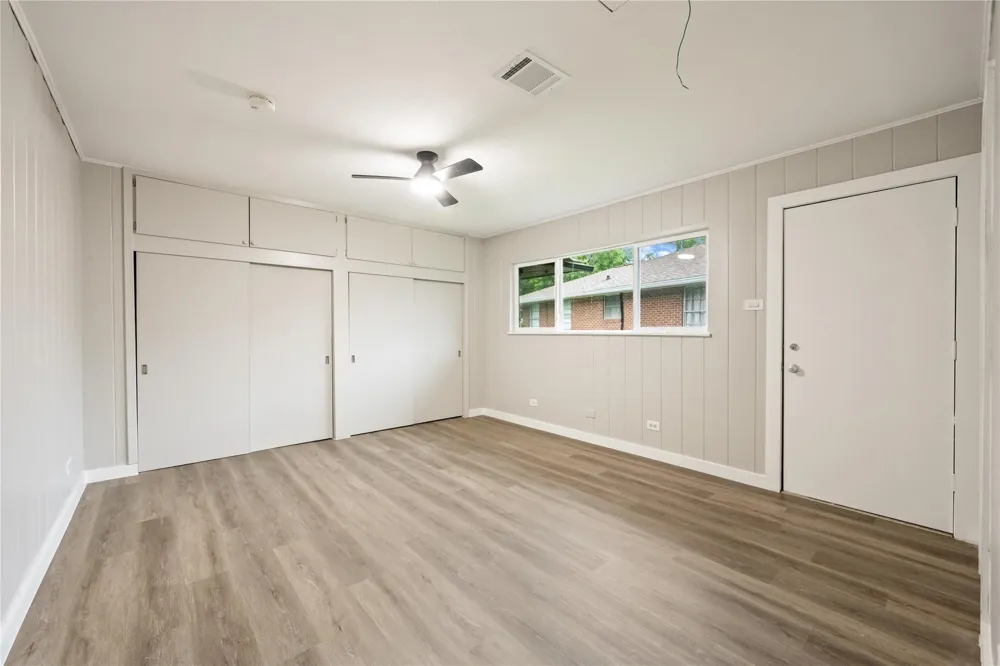 320 Burnett Drive Baytown, TX 77520