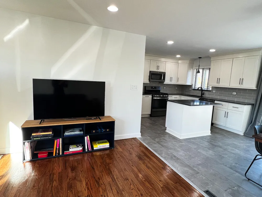 9358 Marie Court Livonia, MI 48150