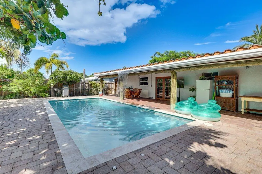 1313 SE 1ST WAY Deerfield Beach, FL 33441