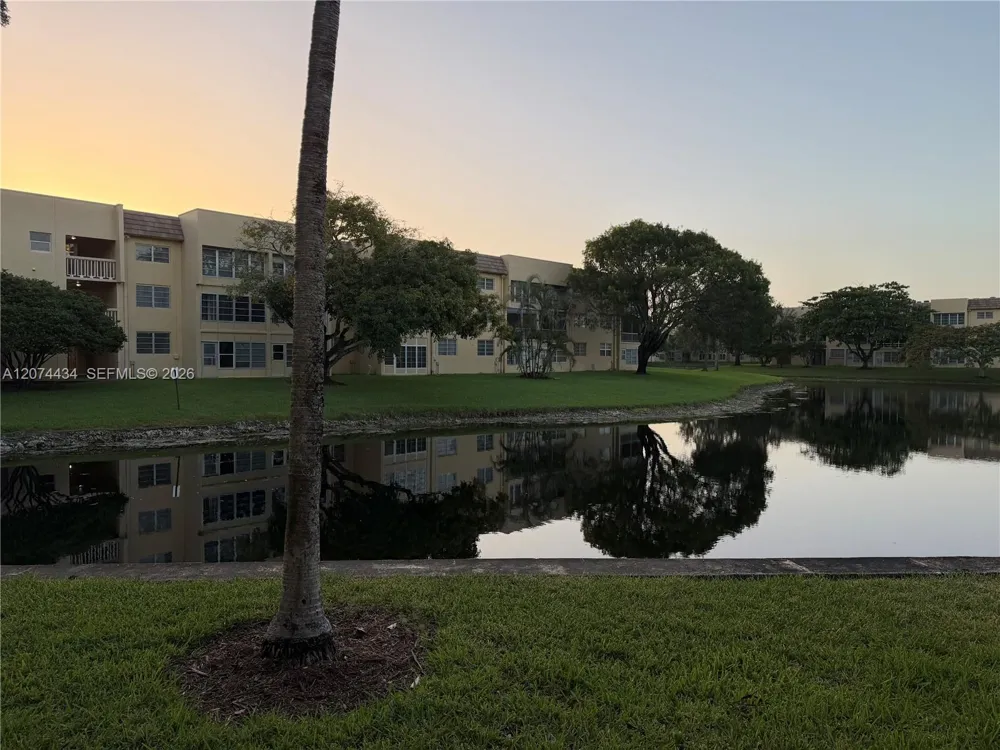 5890 NW 64th Ave #302 Tamarac, FL 33319