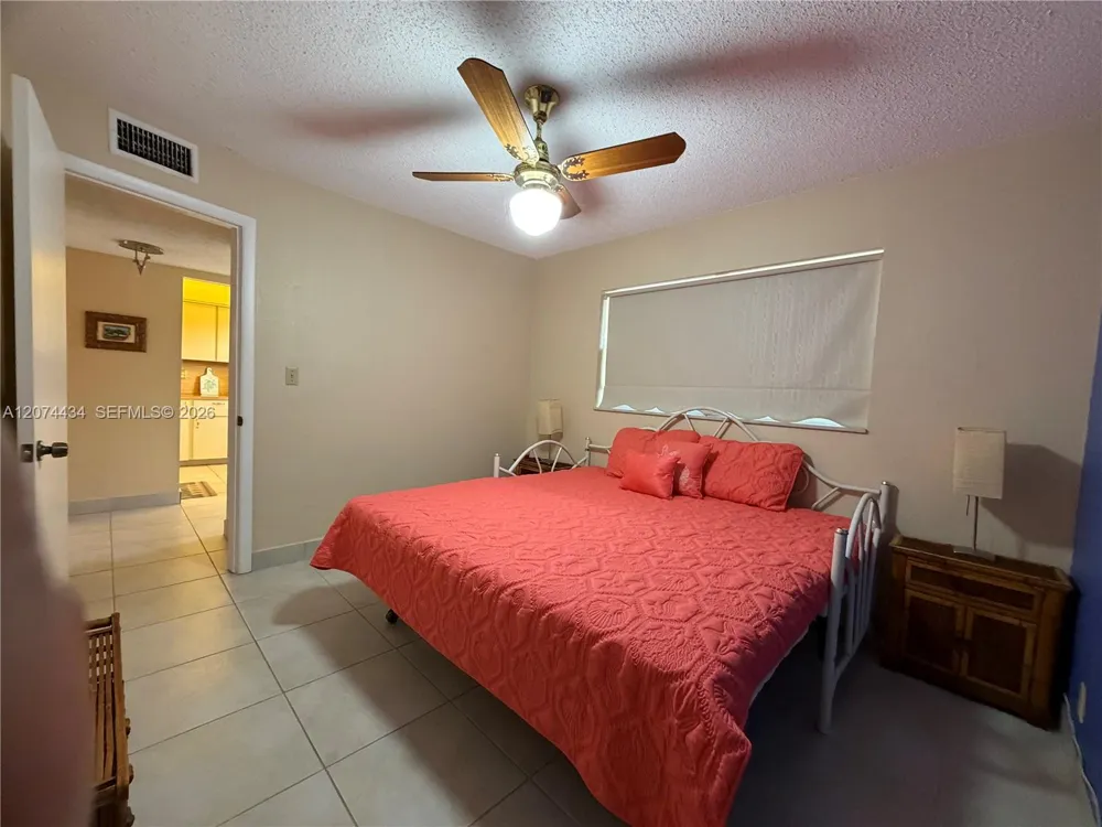 5890 NW 64th Ave #302 Tamarac, FL 33319