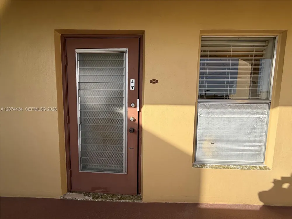 5890 NW 64th Ave #302 Tamarac, FL 33319