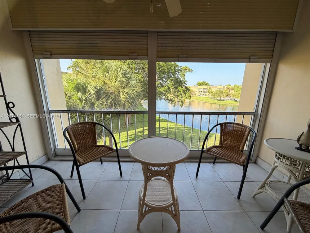5890 NW 64th Ave #302 Tamarac, FL 33319