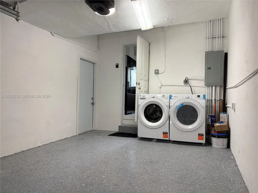 4291 SW 14th St Miami, FL 33134