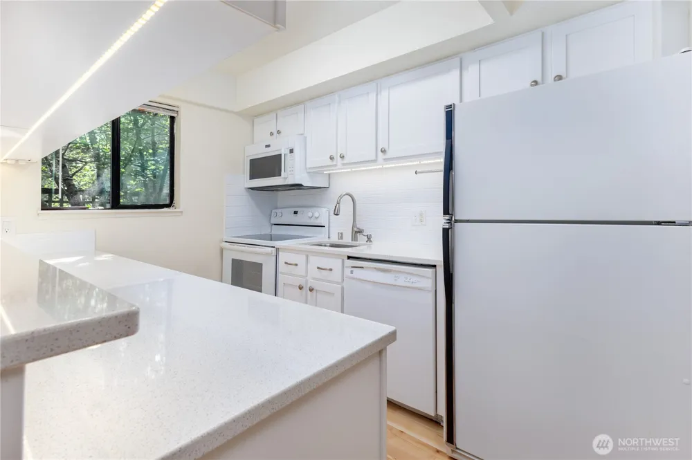 8603 244th St SW #2A Edmonds, WA 98026