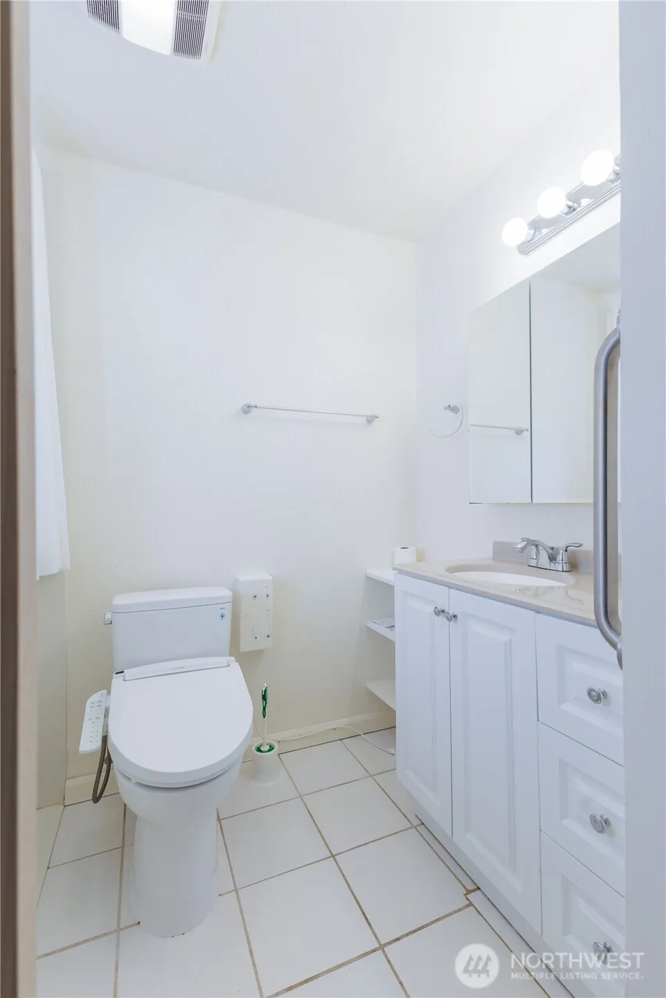 8603 244th St SW #2A Edmonds, WA 98026