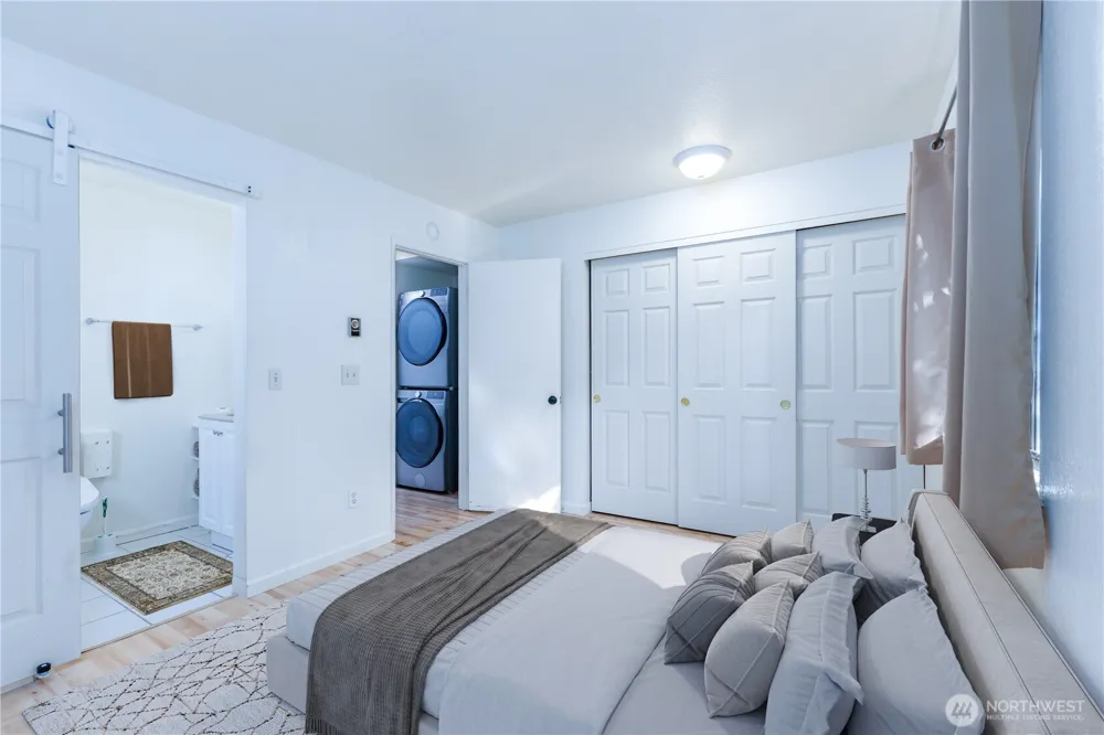 8603 244th St SW #2A Edmonds, WA 98026