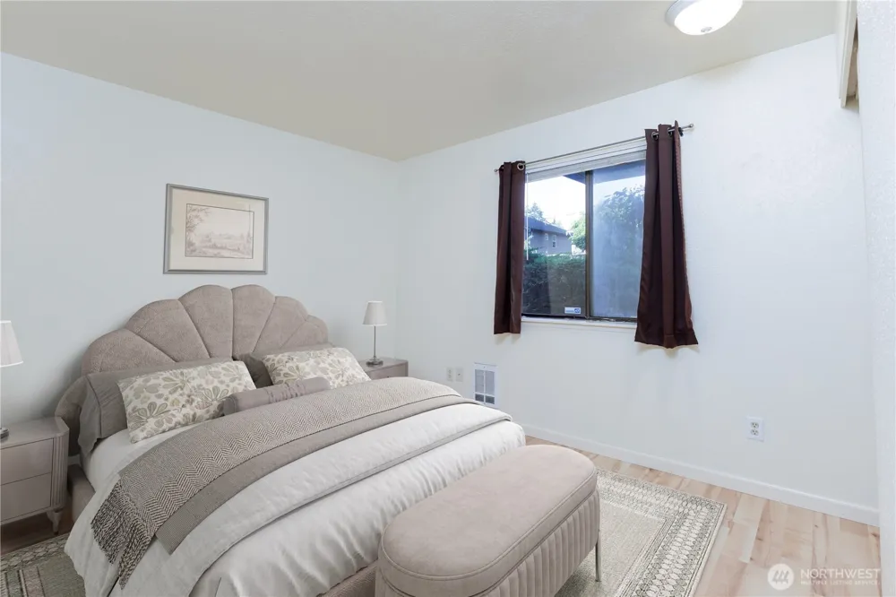 8603 244th St SW #2A Edmonds, WA 98026