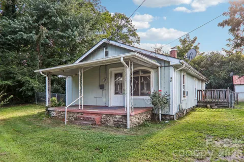 52 Clay Street