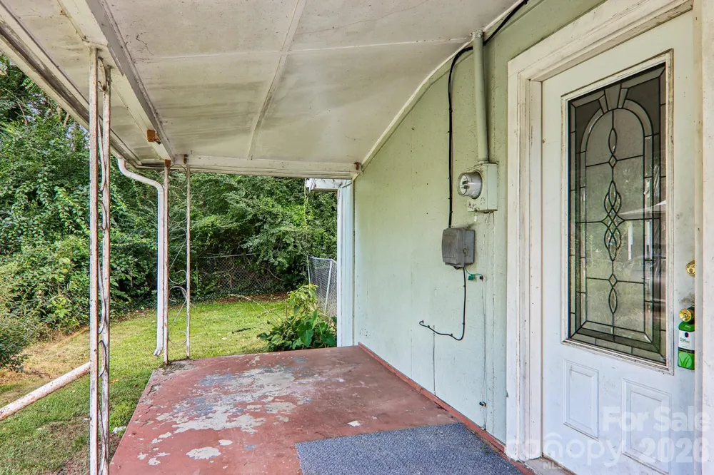 52 Clay Street Waynesville, NC 28786