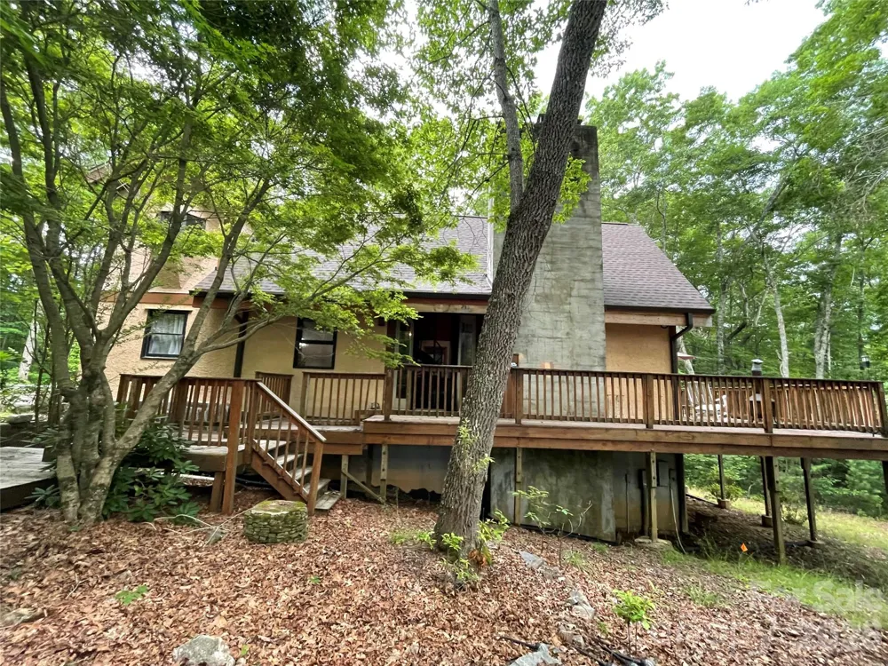 125 Tahala Trail Cullowhee, NC 28723
