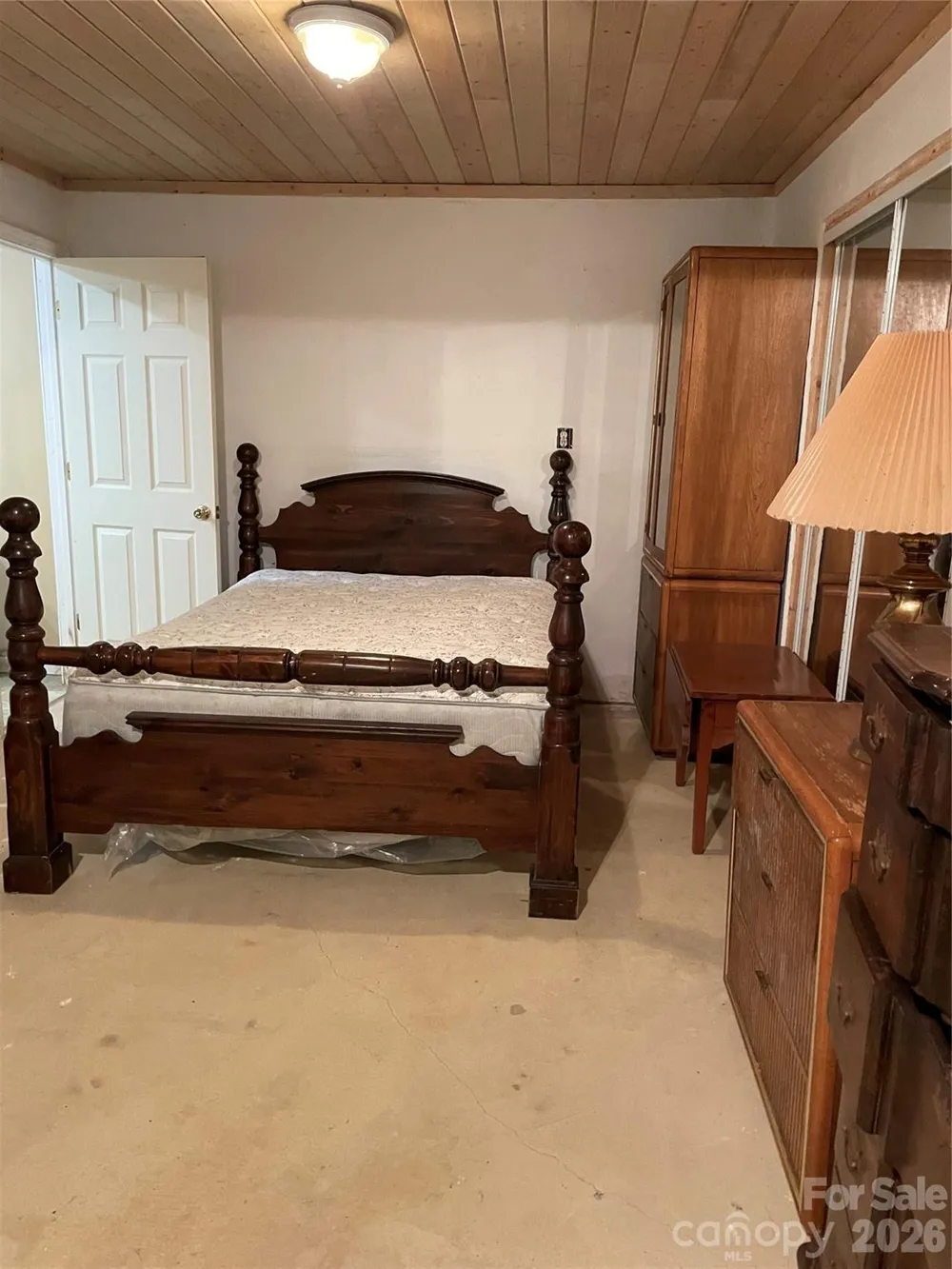 125 Tahala Trail Cullowhee, NC 28723