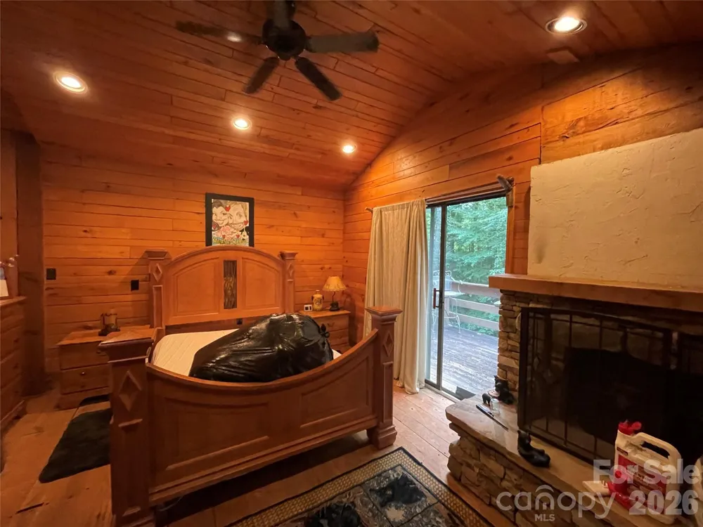 125 Tahala Trail Cullowhee, NC 28723