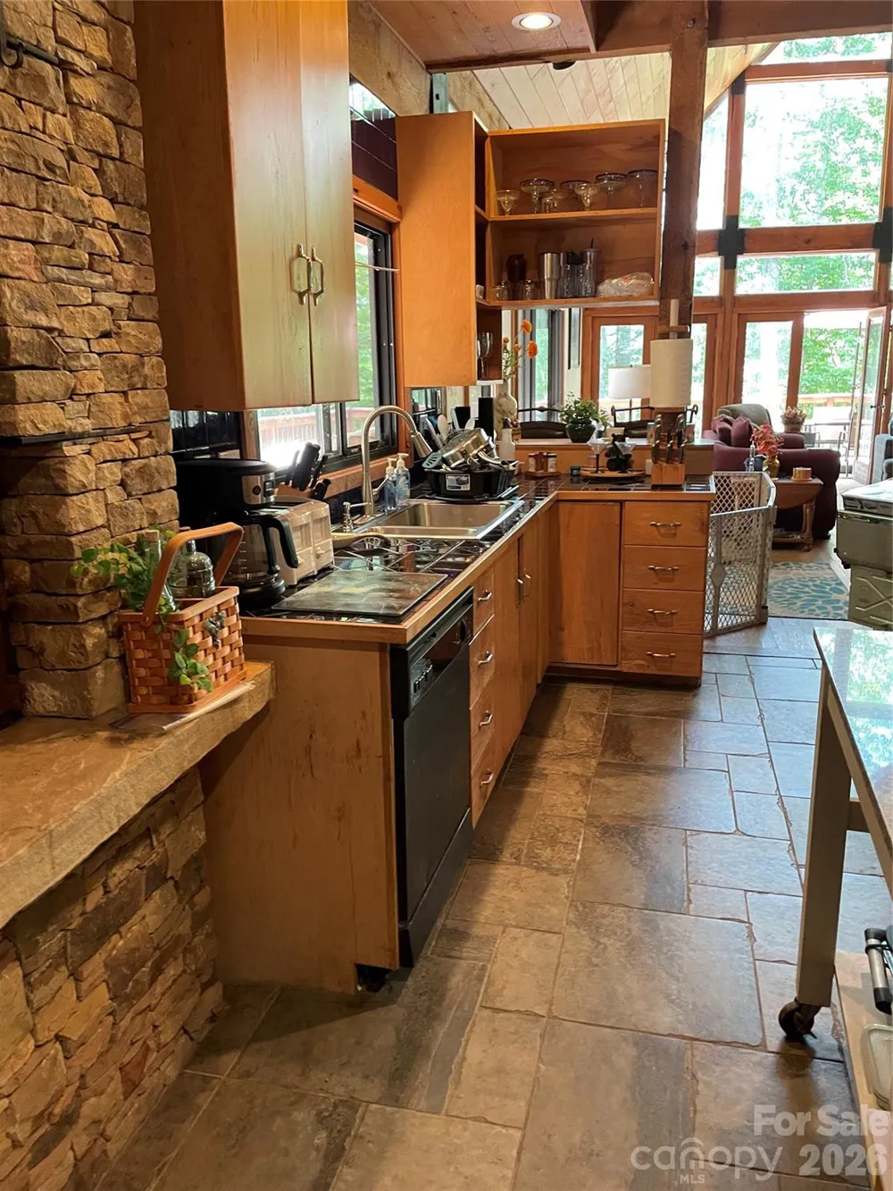 125 Tahala Trail Cullowhee, NC 28723