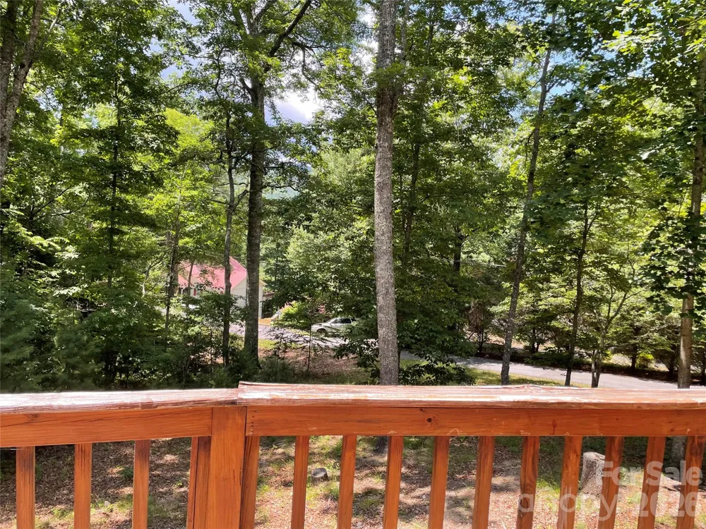 125 Tahala Trail Cullowhee, NC 28723