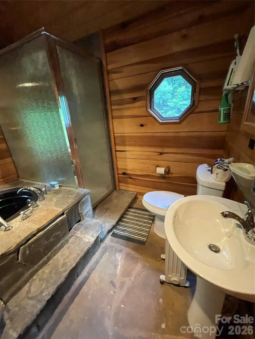 125 Tahala Trail Cullowhee, NC 28723