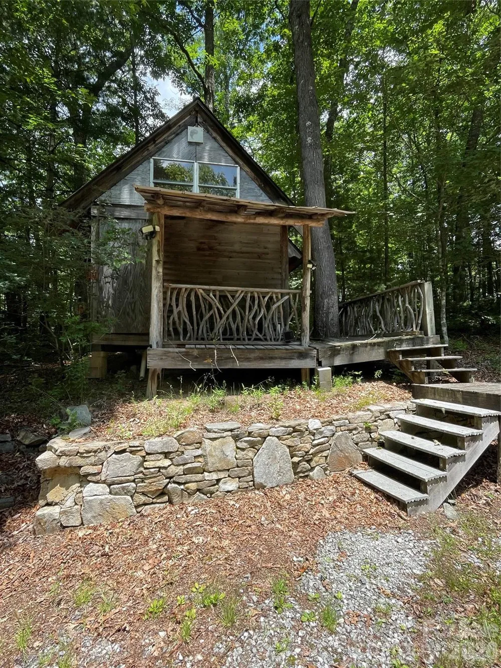 125 Tahala Trail Cullowhee, NC 28723
