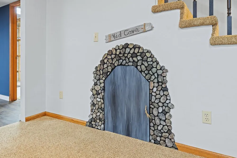 1203 Parkside Drive Marshall, MN 56258