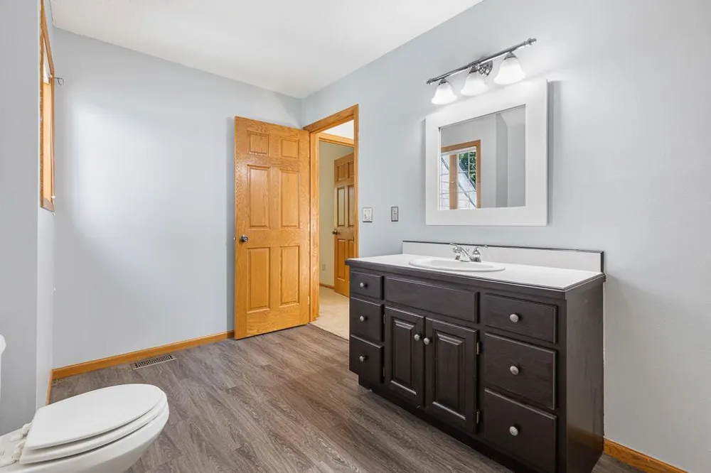 1203 Parkside Drive Marshall, MN 56258