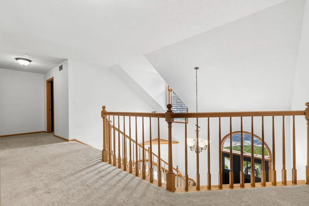 1203 Parkside Drive Marshall, MN 56258