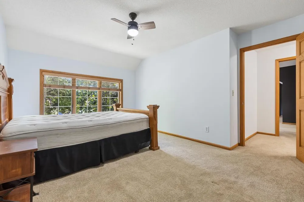 1203 Parkside Drive Marshall, MN 56258