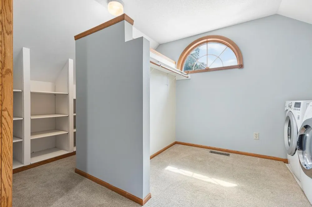 1203 Parkside Drive Marshall, MN 56258