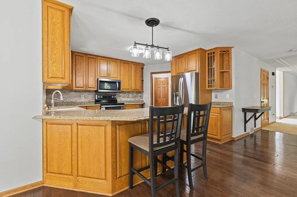 1203 Parkside Drive Marshall, MN 56258