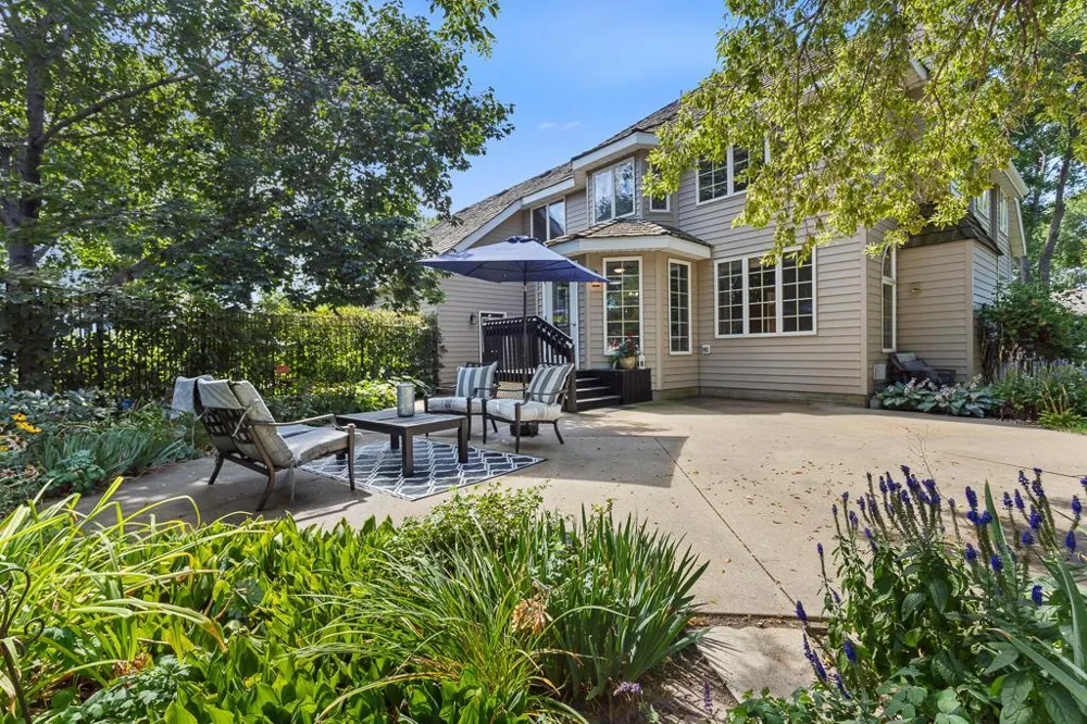 1203 Parkside Drive Marshall, MN 56258
