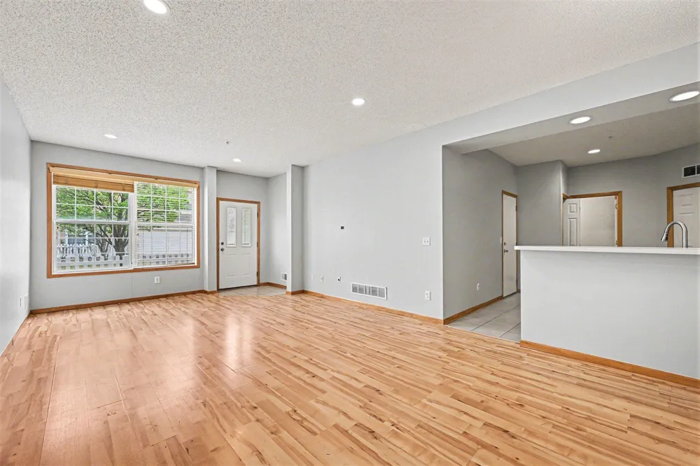 11212 Aberdeen Street NE #C Blaine, MN 55449