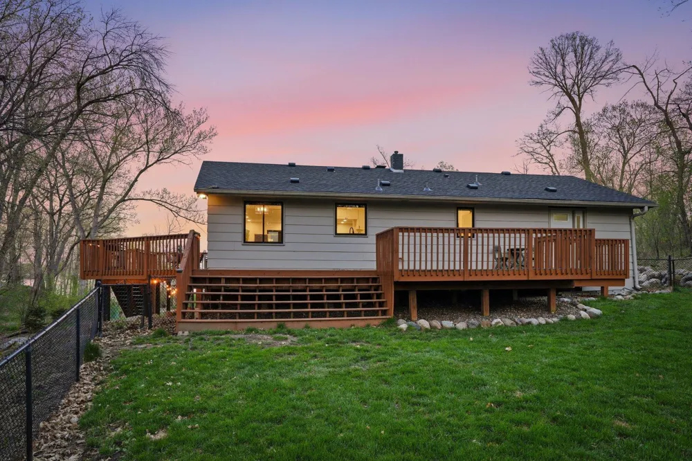 1375 Cherry Place Mound, MN 55364