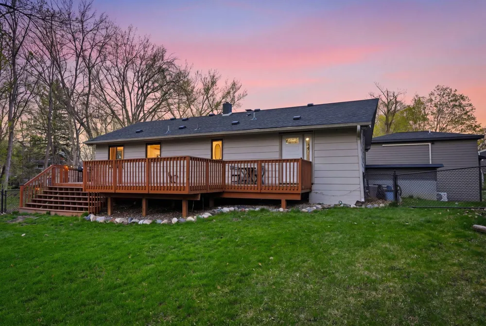 1375 Cherry Place Mound, MN 55364
