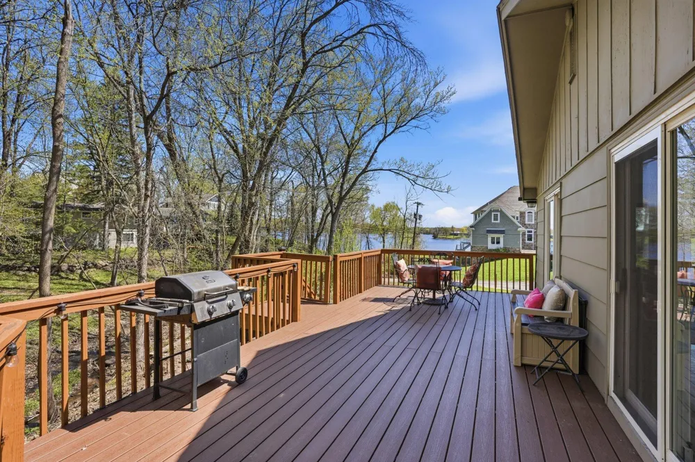 1375 Cherry Place Mound, MN 55364
