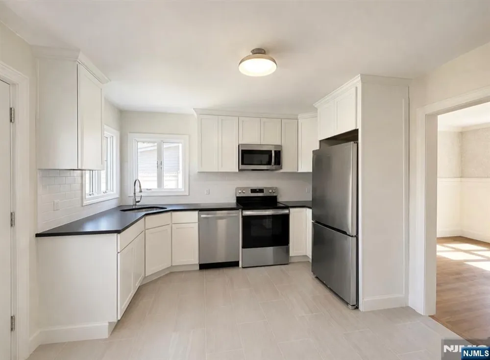 135 Washington West Caldwell, NJ 07006