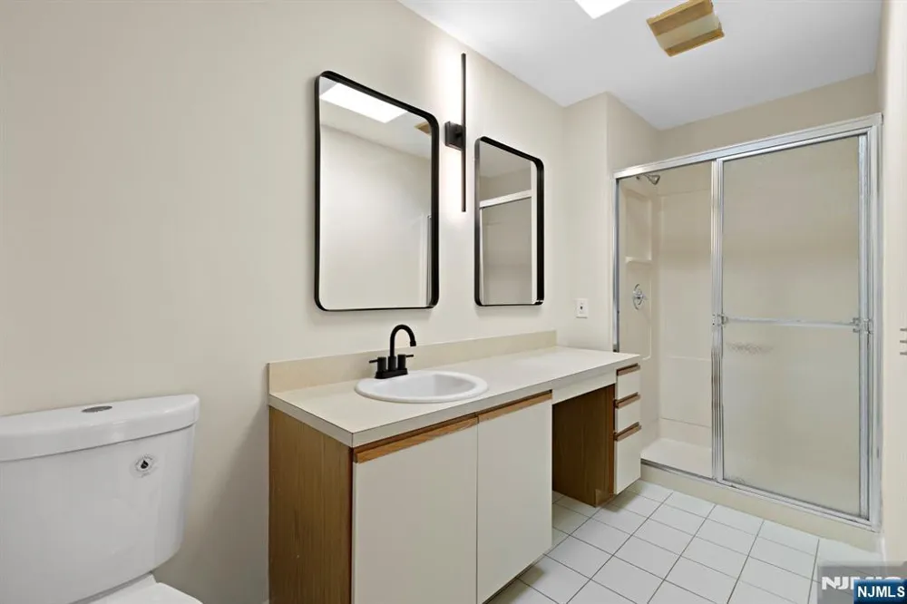319 Gorge Road 6 Cliffside Park, NJ 07010