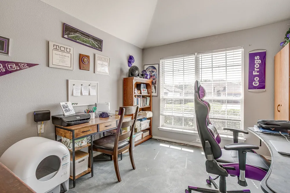 1013 Hidden Lake Drive Burleson, TX 76028