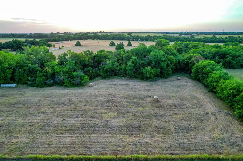 5201 Windmill Lane Celina, TX 75009