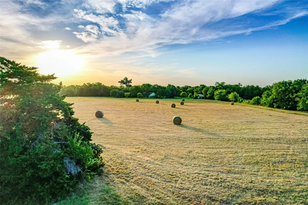 5201 Windmill Lane Celina, TX 75009