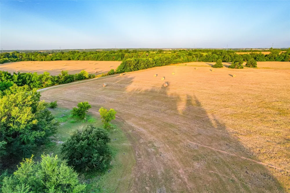 5201 Windmill Lane Celina, TX 75009