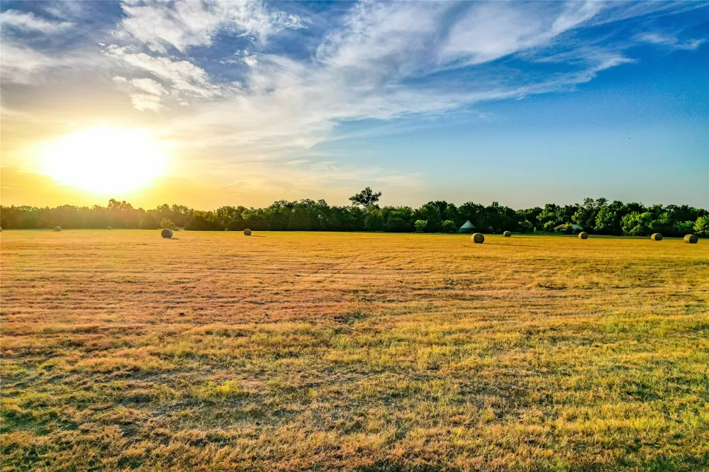5201 Windmill Lane Celina, TX 75009