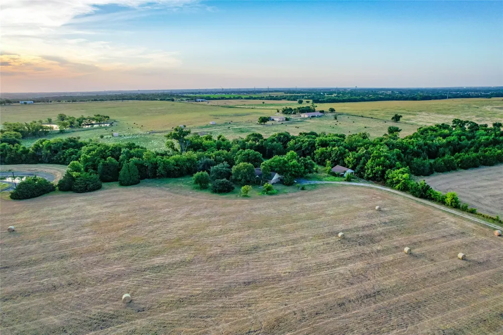 5201 Windmill Lane Celina, TX 75009