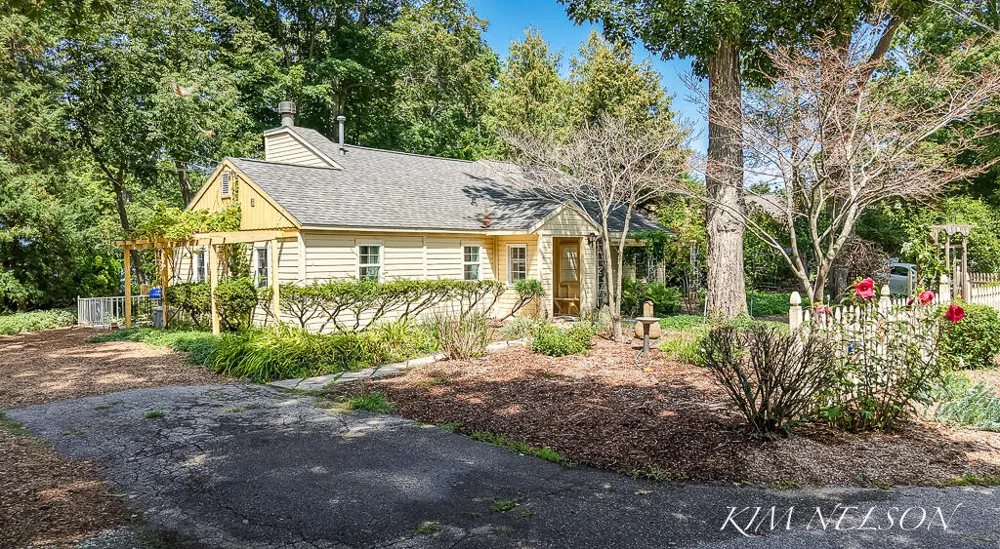 5170 South Shore Drive Whitehall, MI 49461