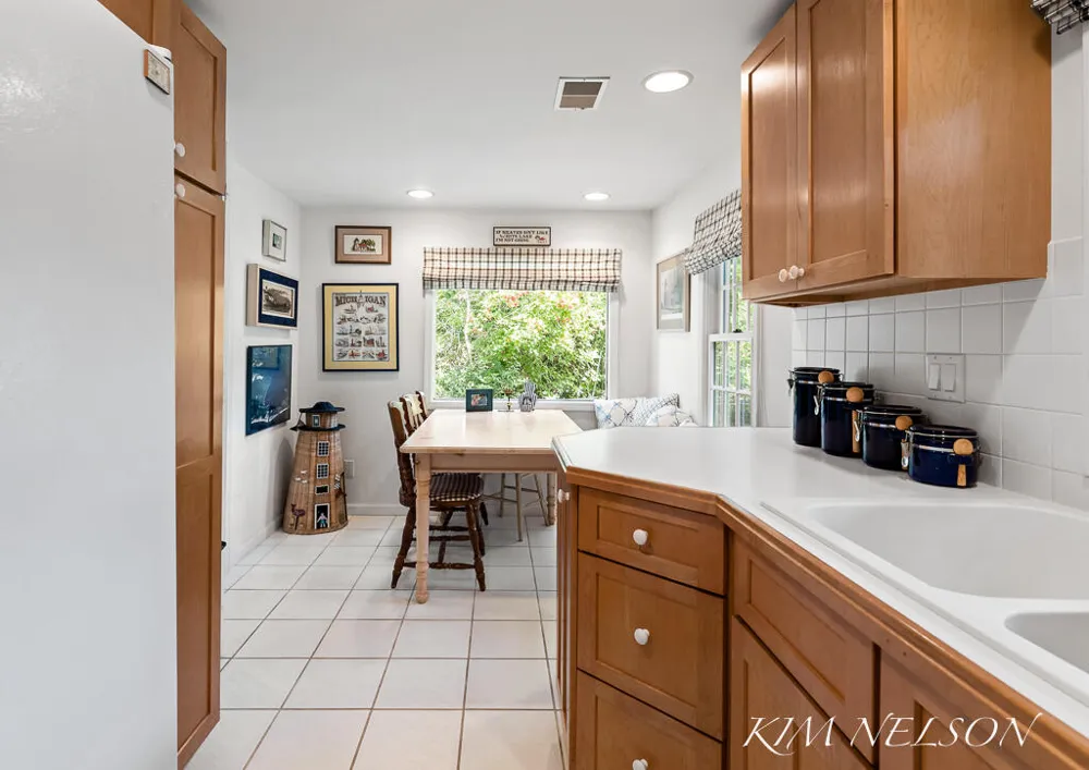 5170 South Shore Drive Whitehall, MI 49461