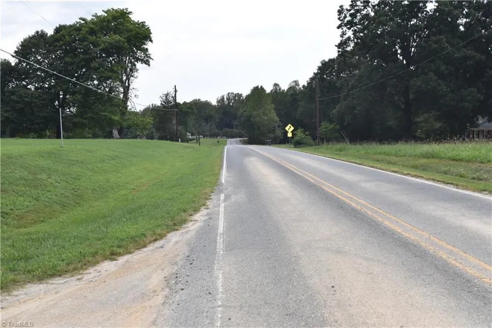 4190 Grubbs Road Walkertown, NC 27051