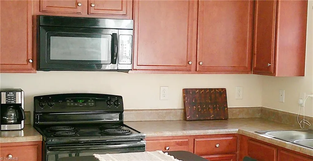 325 Huckleberry Loop Mebane, NC 27302